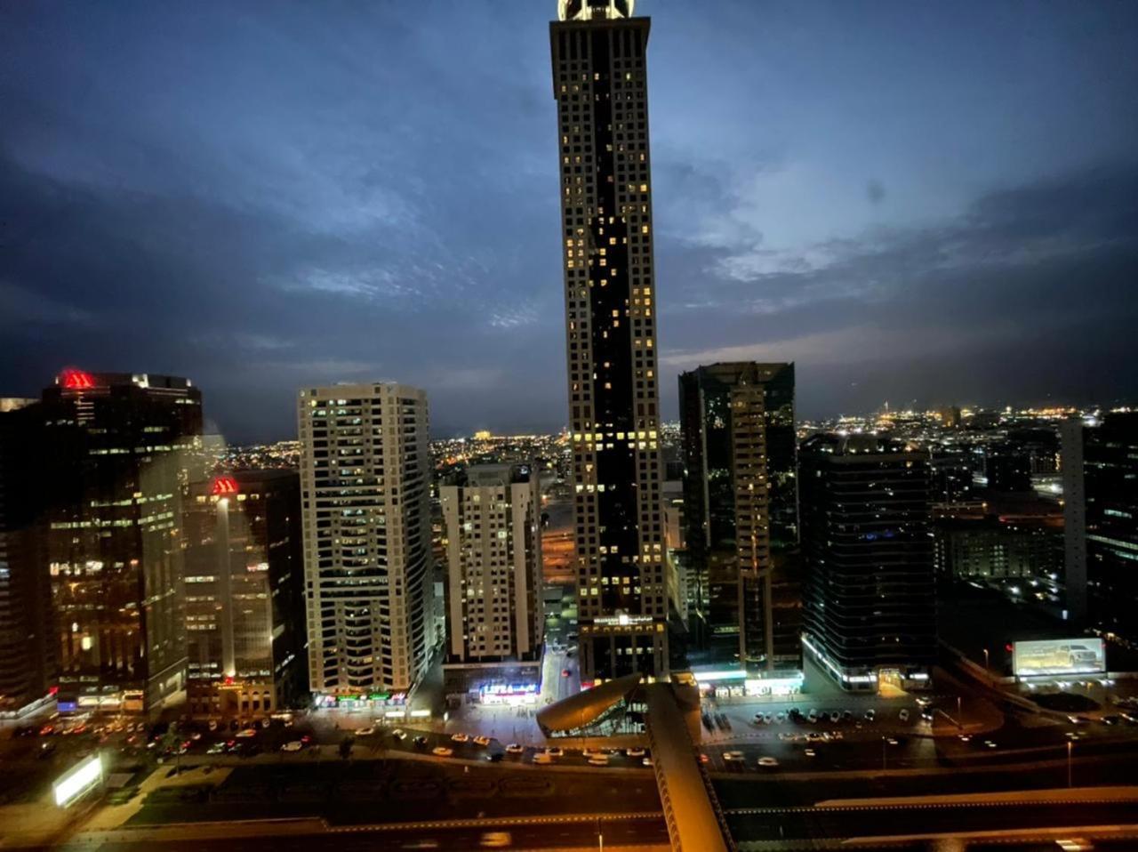 Travelers Backpackers Apartment Dubai Exterior photo