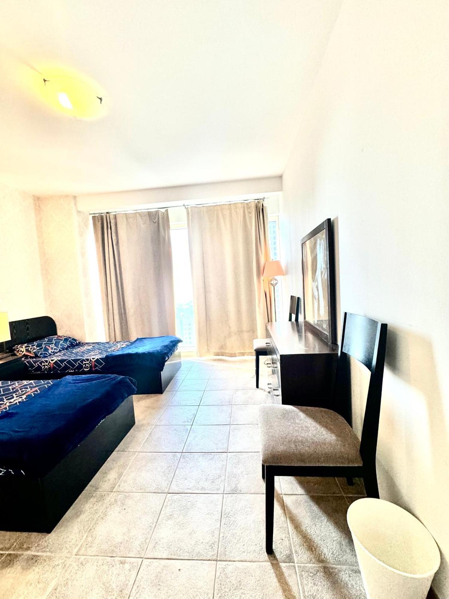 Travelers Backpackers Apartment Dubai Exterior photo