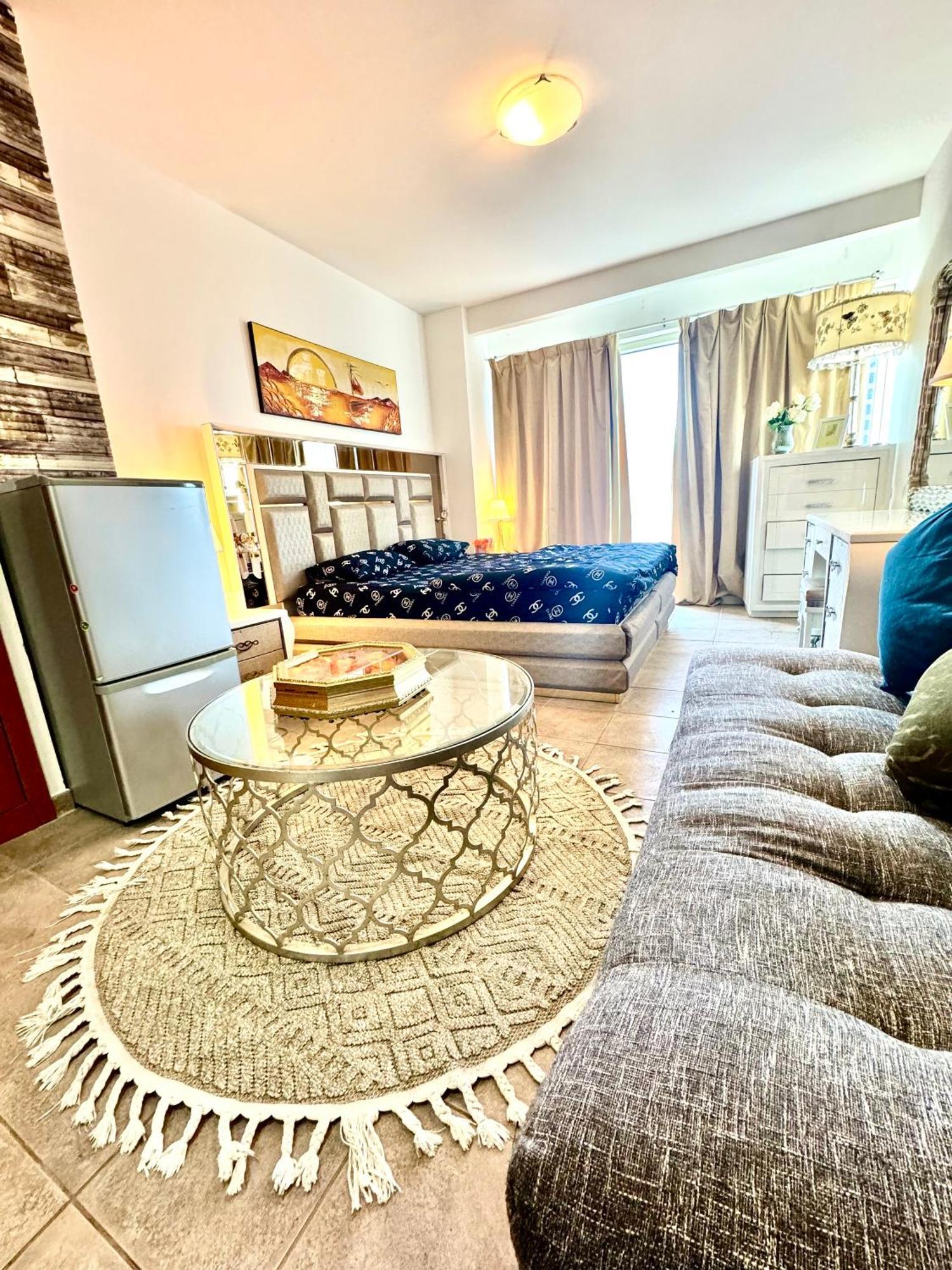 Travelers Backpackers Apartment Dubai Exterior photo