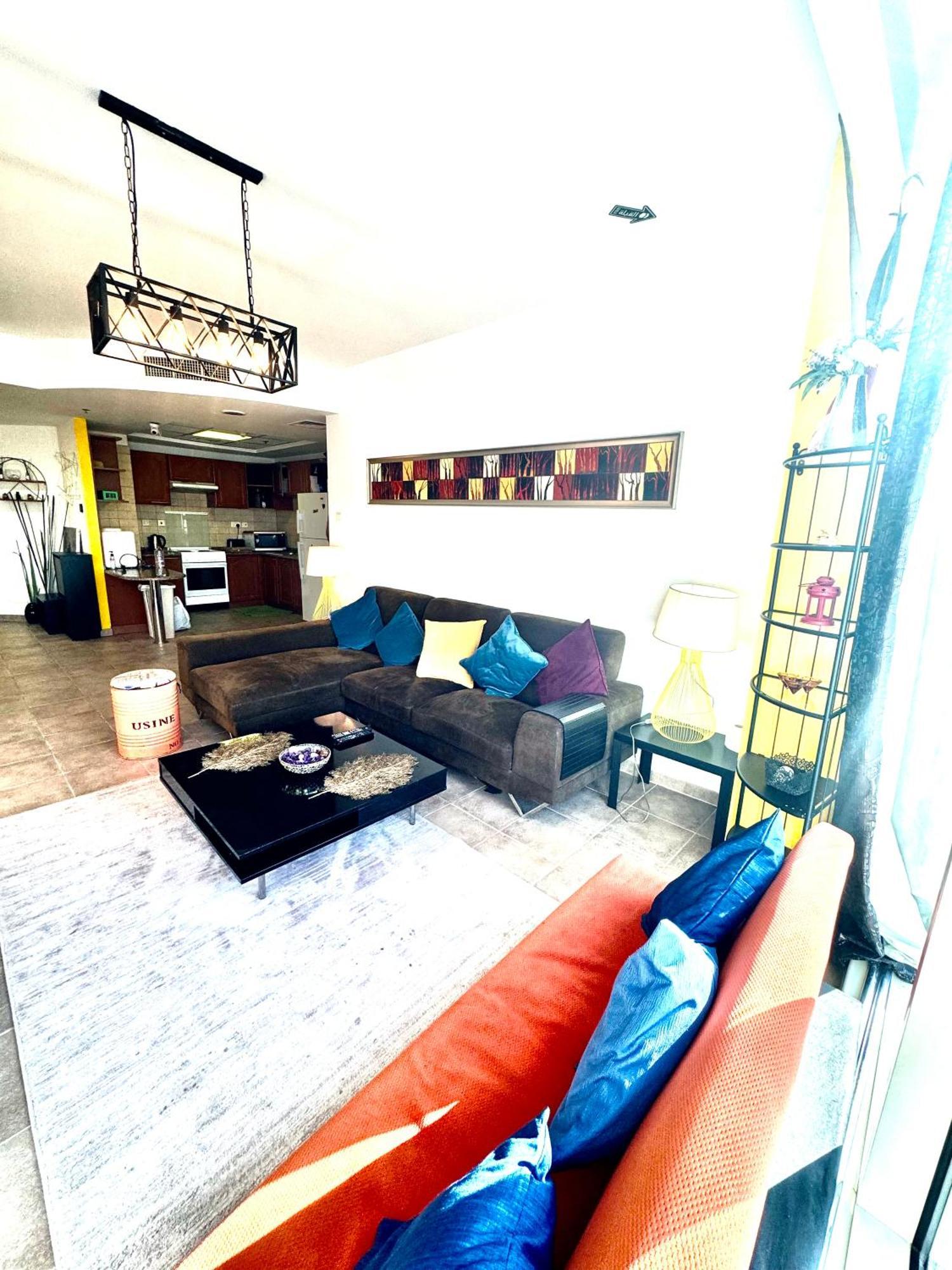 Travelers Backpackers Apartment Dubai Exterior photo
